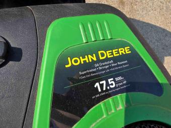 Газонокосарка John Deere D100 foto 17