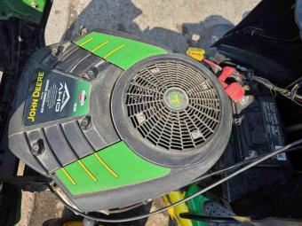 Газонокосилка John Deere 155C foto 13