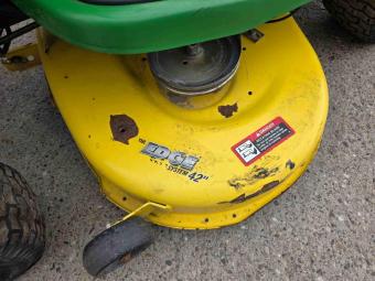 Газонокосарка John Deere L110 2004 р. foto 15