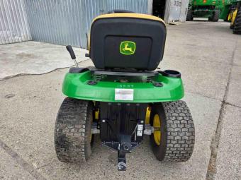 Газонокосарка John Deere L110 2004 р. foto 6