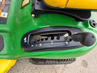 Газонокосарка John Deere L110 2004 р. foto 14