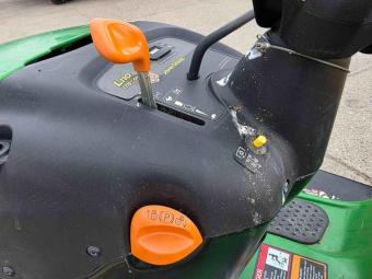 Газонокосарка John Deere L110 2004 р. foto 11