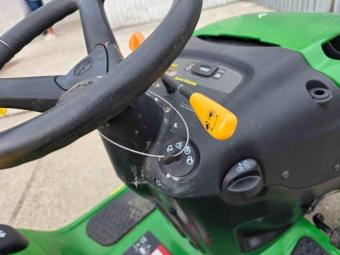 Газонокосарка John Deere L110 2004 р. foto 9