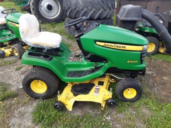 Газонокосилка John Deere x300 foto 2