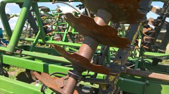 Дискова борона John Deere 230, 6,6 метра foto 16