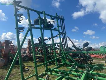 Культиватор John Deere 1000 11,2 м. foto 9