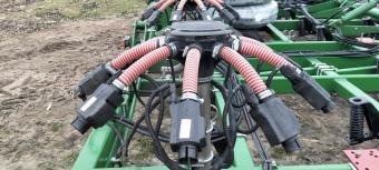 Посівний комплекс John Deere 730 — 10,9 м з висівним баком  John Deere 1910, 2013 р.в (ПОВНИЙ КАПРЕМОНТ) foto 51