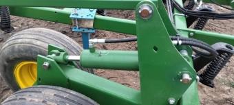 Посівний комплекс John Deere 730 — 10,9 м з висівним баком  John Deere 1910, 2013 р.в (ПОВНИЙ КАПРЕМОНТ) foto 39