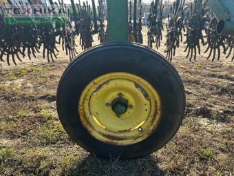 Ротацiйна борона  John Deere 400 9,6 м foto 8