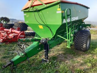 Розкидач мінеральних добрив Amazone ZG-B 8200