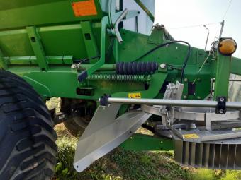 Розкидач мінеральних добрив Amazone ZG-B 8200 foto 13