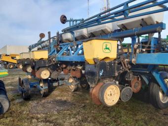 Сівалка для технічних культур Kinze 2600 foto 8