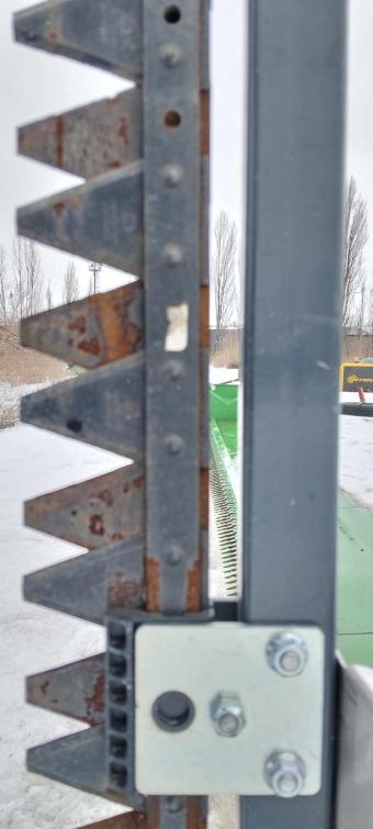 Пристрій для збирання ріпаку або ріпаковий стіл Zurn Raps Profi foto 14