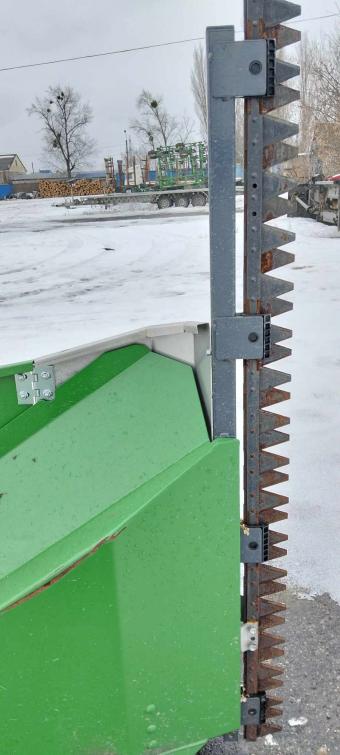 Пристрій для збирання ріпаку або ріпаковий стіл Zurn Raps Profi foto 12