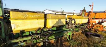 Сівалка пропашна пневматична John Deere 1750 - 8 рядна foto 3