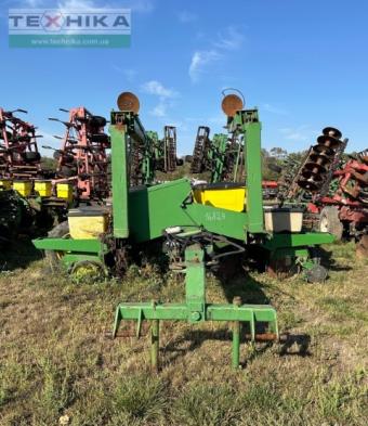 Сівалка пропашна механічна John Deere 7000 - 16 рядна foto 3