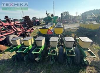 Сівалка пропашна механічна John Deere 7000 - 16 рядна foto 8