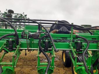 Сівалка пропашна пневматична John Deere DB55 - 24 рядна foto 9