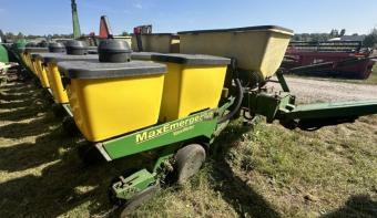 Сівалка пропашна пневматична John Deere 1750 - 8 рядна foto 5