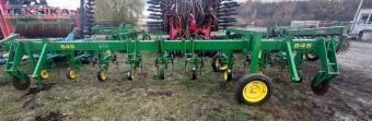 Культиватор міжрядний John Deere 845 foto 2