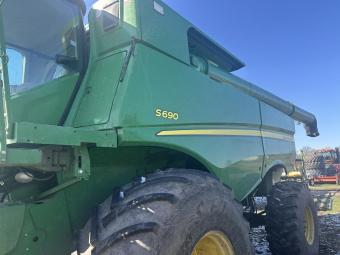 Комбайн John Deere S690 2013 р.в. foto 2