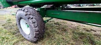 Візок для транспортування жниварки UNVERFERTH НТ30