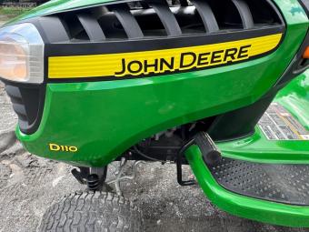 Газонокосарка John Deere D110 foto 16