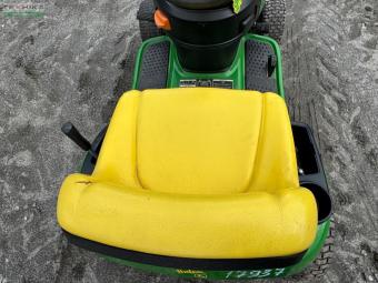Газонокосарка John Deere D110 foto 13