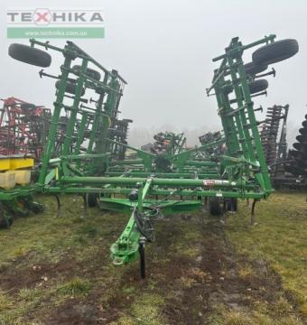 Культиватор John Deere 2210 10,8м