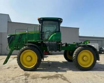 Обприскувач-розкидач John Deere R4038 2014 р.в.(комплект бочка+штанга ) foto 6
