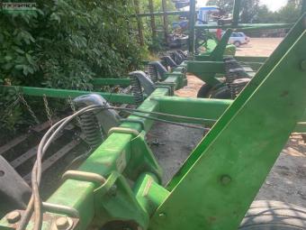 Культиватор John Deere 2210 13,6 м foto 4