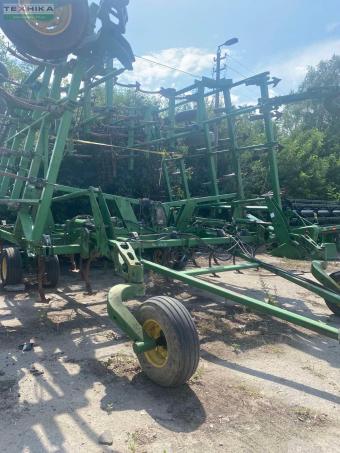 Культиватор John Deere 2210 13,6 м foto 2