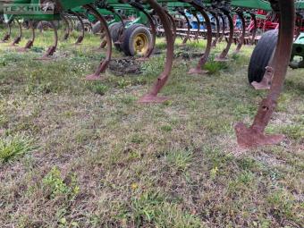 Культиватор John Deere 2210 13,6 м foto 10