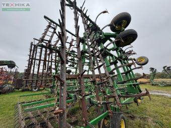 Культиватор John Deere 2210 13,6 м foto 16