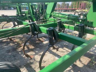 Культиватор John Deere 2210 13,6 м foto 5