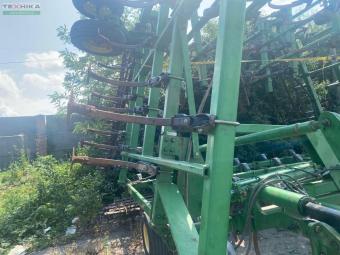 Культиватор John Deere 2210 13,6 м foto 11
