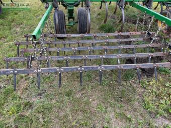 Культиватор John Deere 2210 13,6 м foto 12