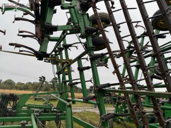Культиватор John Deere 2210 13,6 м foto 15