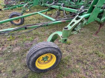 Культиватор John Deere 2210 13,6 м foto 9
