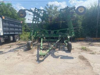 Культиватор John Deere 2210 13,6 м foto 14