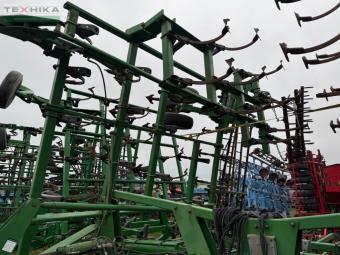 Культиватор John Deere 2210 13,6 м foto 5