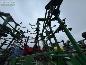 Культиватор John Deere 2210 13,6 м foto 6