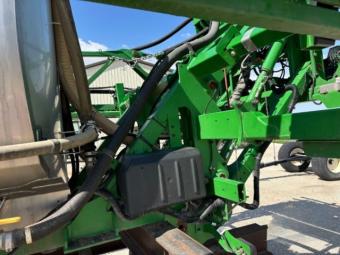 Бочка,штанги на обприскувач John Deere R4045 foto 19