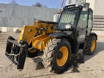 Tелескопічний навантажувач  JCB 535-95,2015 р.в