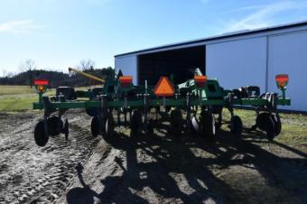 Дисковий глибокорозпушувач John Deere 2700 на 7 стійок foto 15