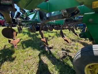 Дисковий глибокорозпушувач John Deere 2700  на 7 стійок foto 10