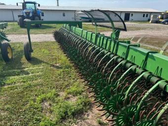 Ротацiйна борона John Deere 400 9,0 м