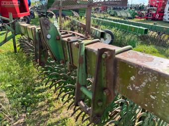 Ротаційна борона John Deere 400 - 6,1 м foto 4