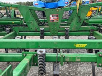 Культиватор John Deere 2210 10,7 м foto 13