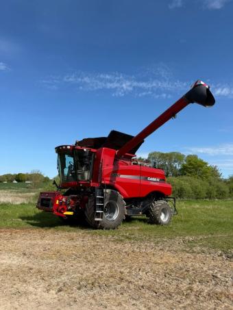 Комбайн Case CIH 6130, 2013 р.в.,жниварка Case 3050  - 7,5 м,транспортний візок